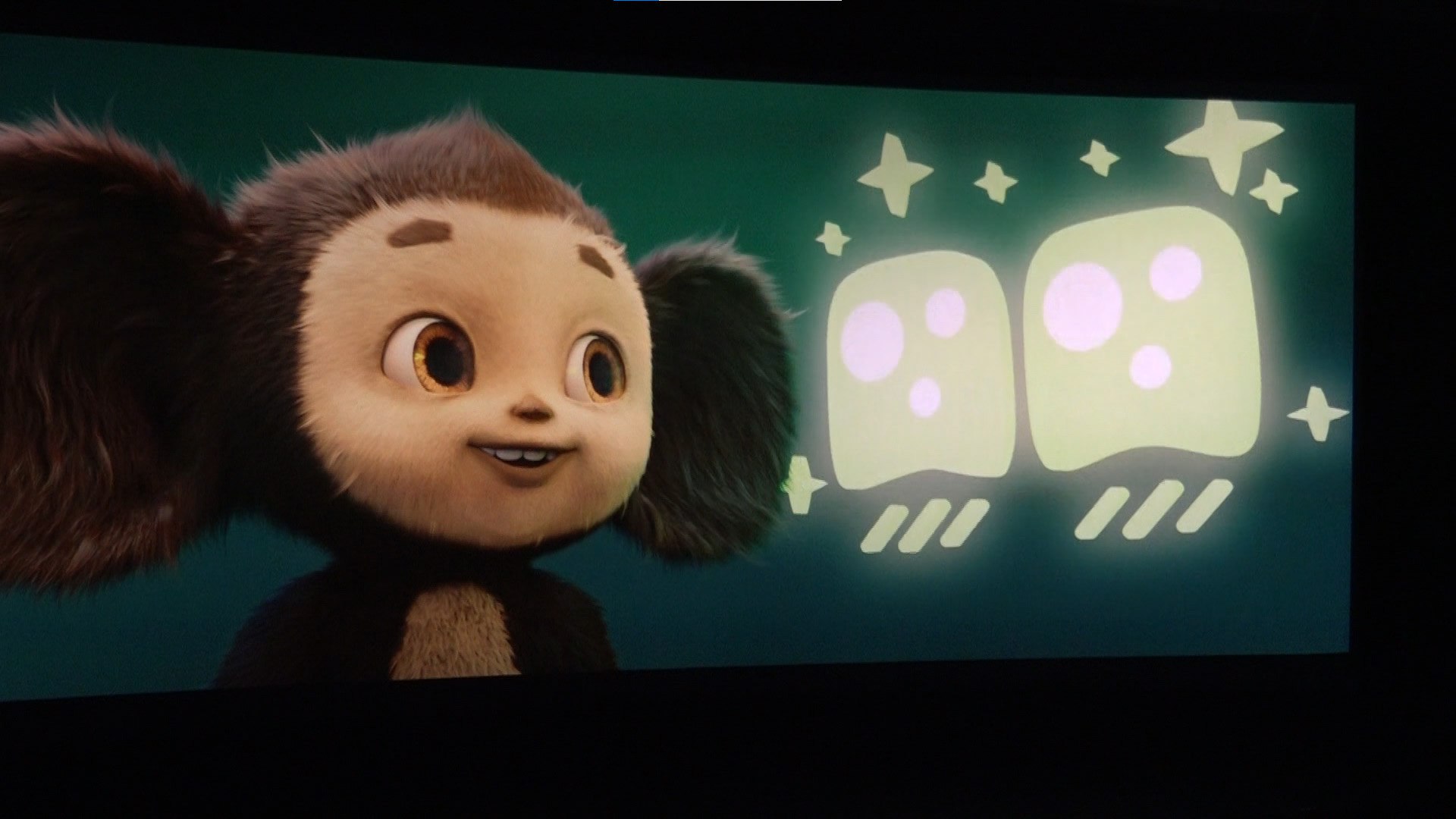 1234В прокат вышел фильм "Чебурашка 2"