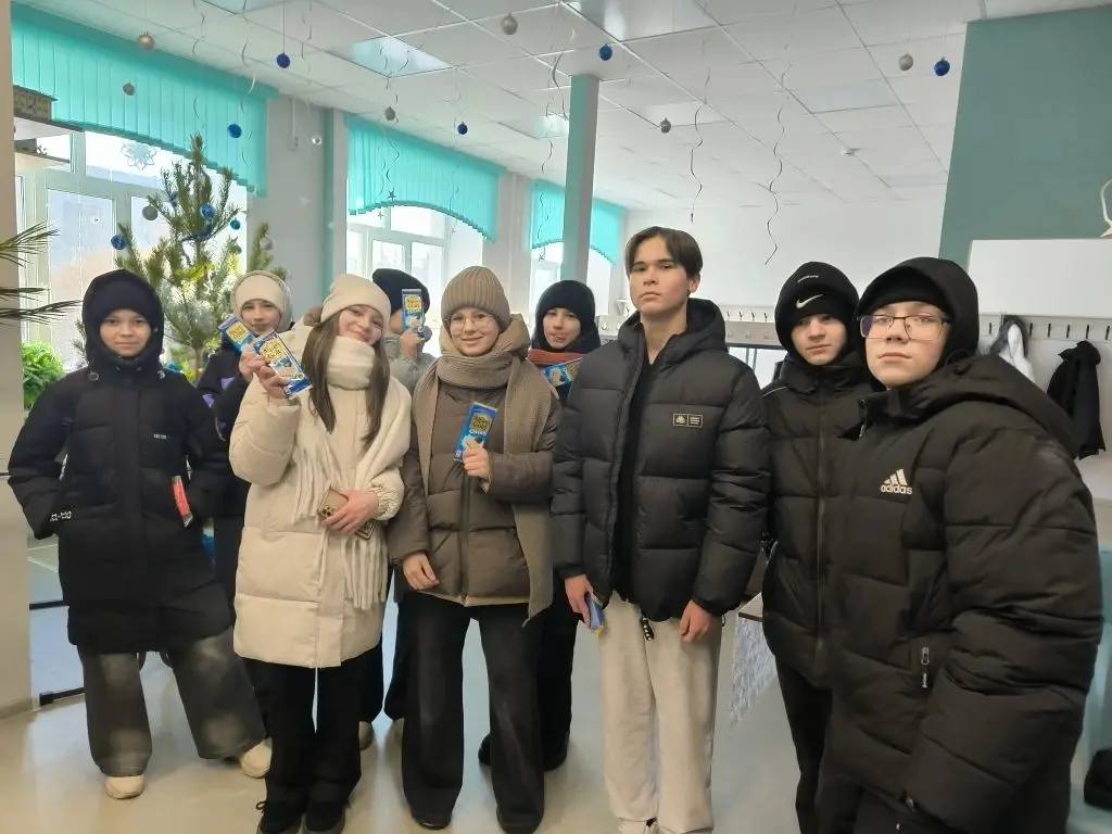 Весёлые "Рождественские старты" в школе 52 - праздник спорта и смеха!!!