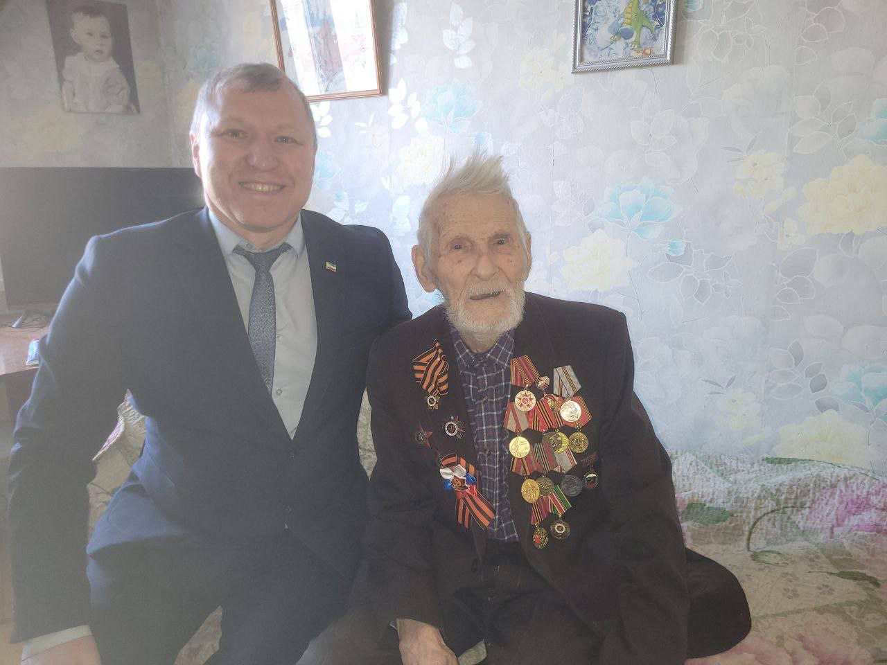 Ветеран ВОВ из Читы отметил 101-летие!