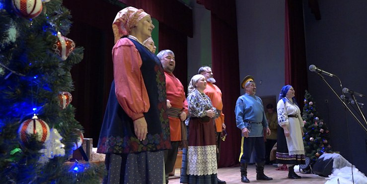 Рождественский сочельник: ансамбль «Читинская слобода» исполнил народные обрядовые песни в Засопке