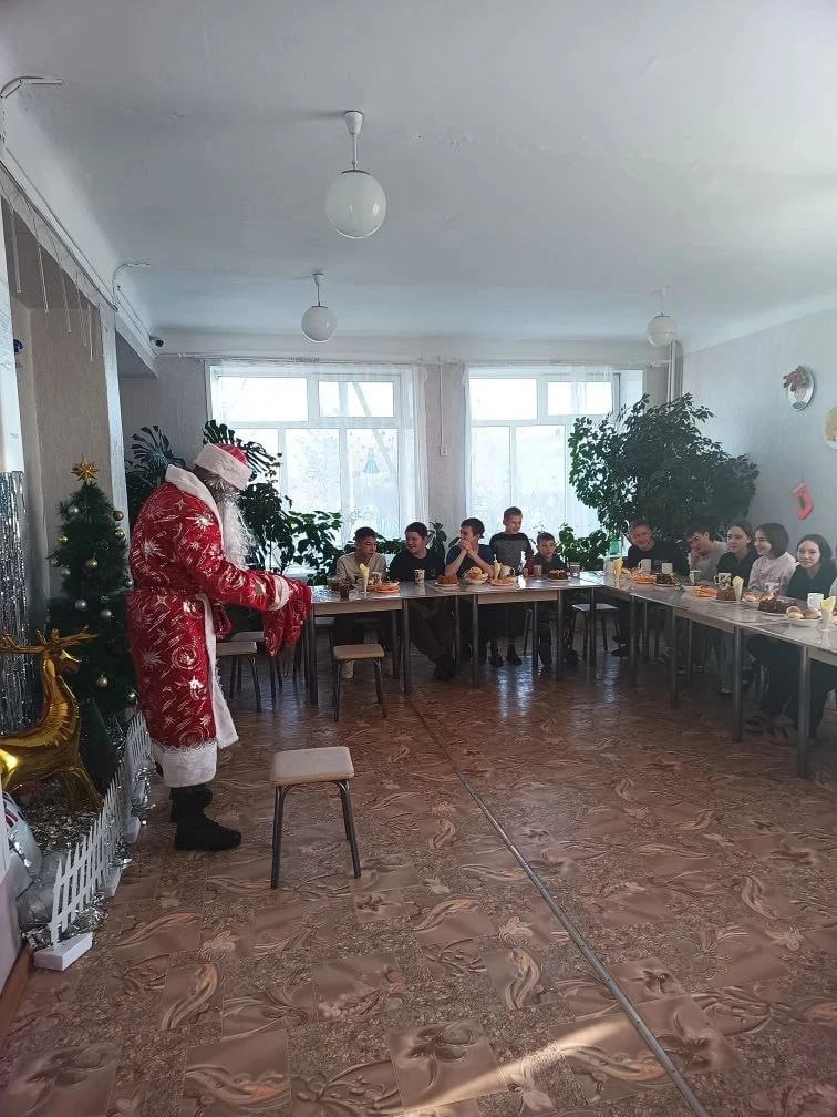 Военные устроили праздник в учреждениях для детей в Борзинском округе Военные устроили праздник в учреждениях для детей в Борзинском округе