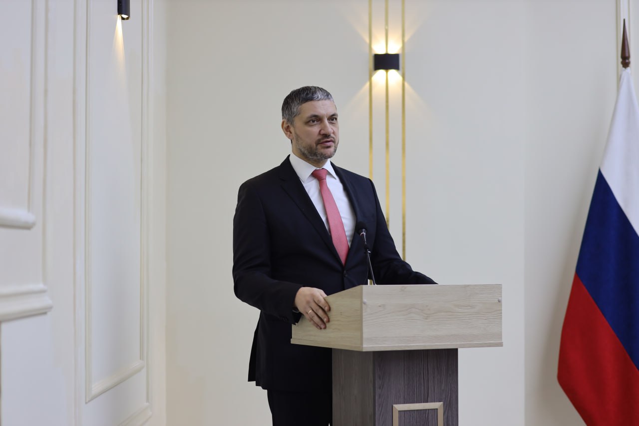 В Чите состоялось торжественное собрание, посвященное 304-й годовщине образования прокуратуры России В Чите состоялось торжественное собрание, посвященное 304-й годовщине образования прокуратуры России