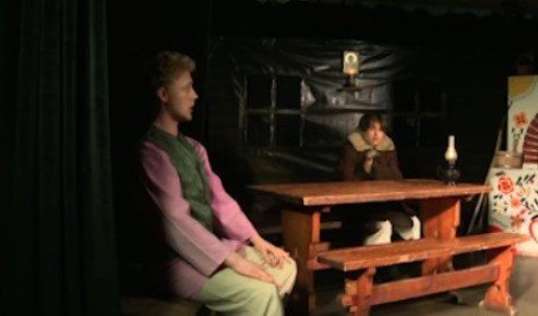 1234. Учебную инсценировку о жизни ангела среди людей по знаменитому произведению Льва Толстого представили студенты Забайкальского краевого училища культуры