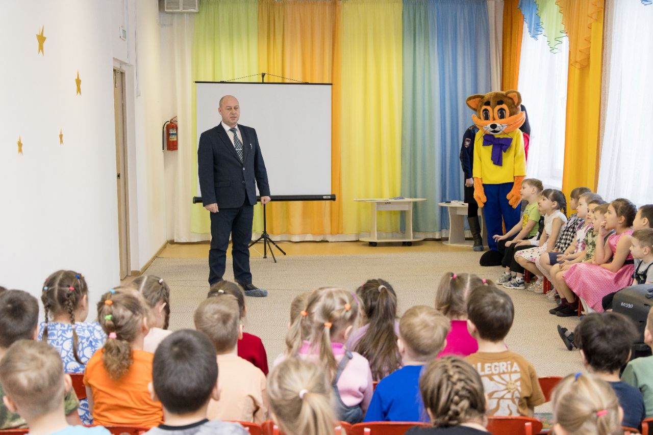 Дошколята в теме!. Открыли ежегодный цикл мероприятий по профилактике травматизма на ж/д в образовательных учреждениях