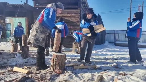 Студенты Забайкалья помогают пожилым гражданам и семьям участников СВО