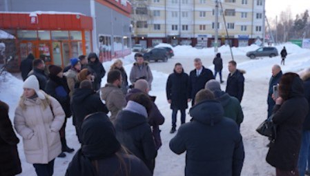 Лидер ЛДПР Леонид Слуцкий предложил создать по всей России социальные маршруты общественного транспорта