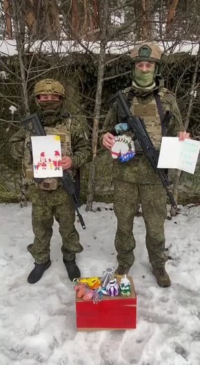 Бойцы поблагодарили забайкальских школьников за новогодние игрушки