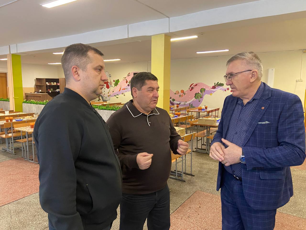 Депутаты городской Думы проверили питание в школах Читы Депутаты городской Думы проверили питание в школах Читы