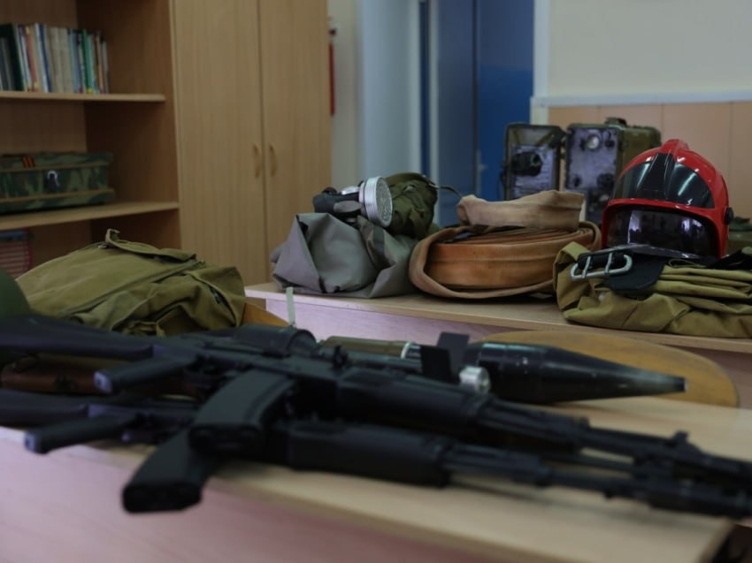 Порядка 400 школ Забайкалья оснастили оборудованием для преподавания ОБЗР в 2025 году