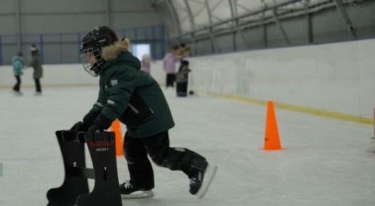 Каларские детсадовцы присоединились к хоккейной команде «Удоканские медведи»