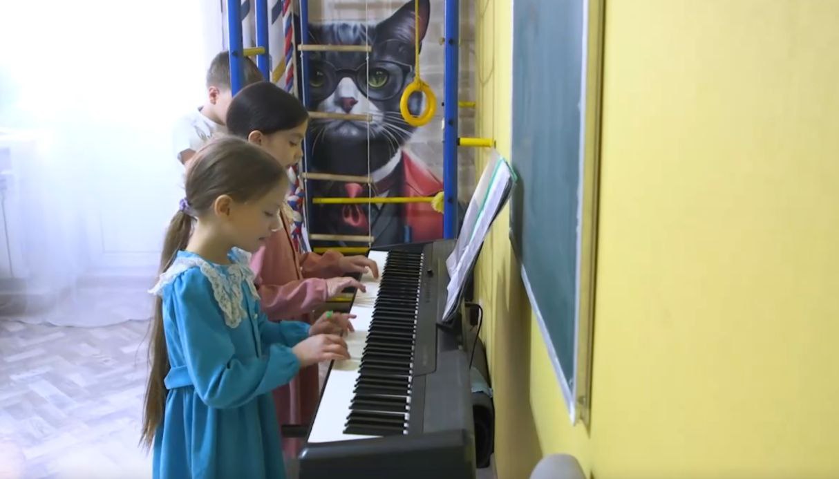 Многодетный забайкальский священник считает, чем больше детей, тем легче в семье Многодетный забайкальский священник считает, чем больше детей, тем легче в семье