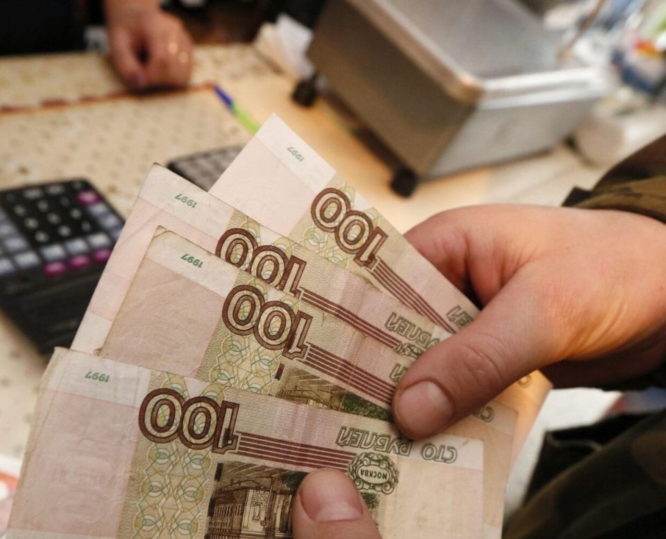 Ошибка нотариуса: как невнимательность стоила мужчине 5 миллионов рублей