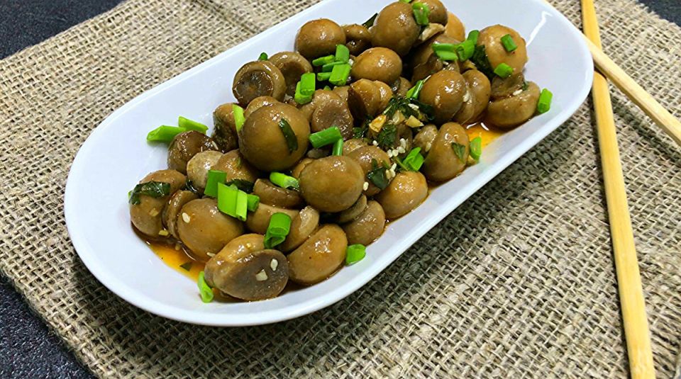 Шампиньоны по-корейски: наслаждайтесь домашними маринованными грибами