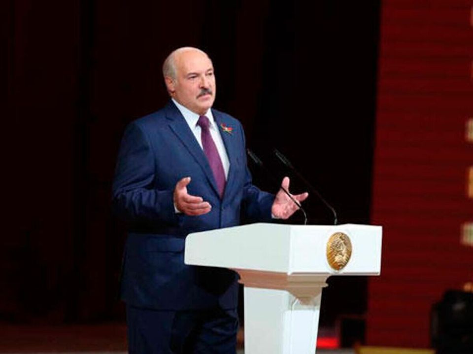 Новые правила для граждан России: Лукашенко утвердил изменения в соглашении о свободе передвижения