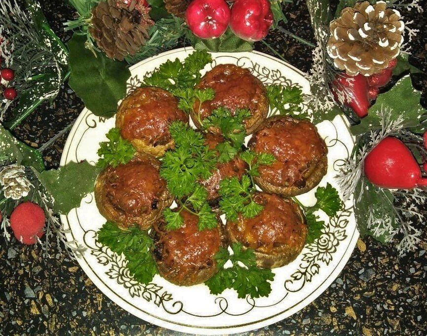 Фаршированные шампиньоны: быстро, вкусно и с душой