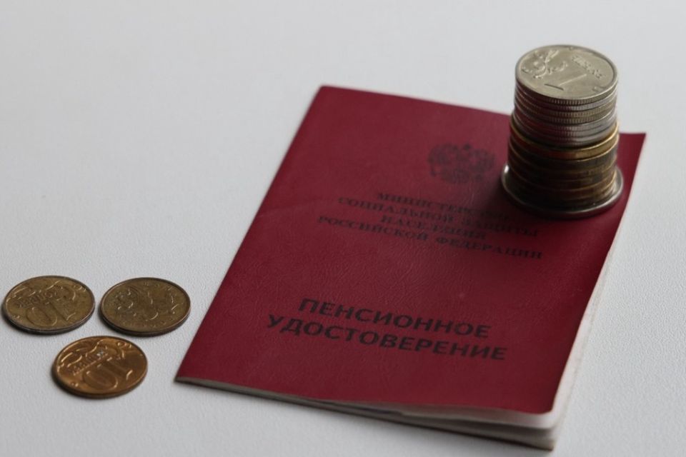 Ошибка в трудовой книжке: как не потерять накопленный стаж на пенсии